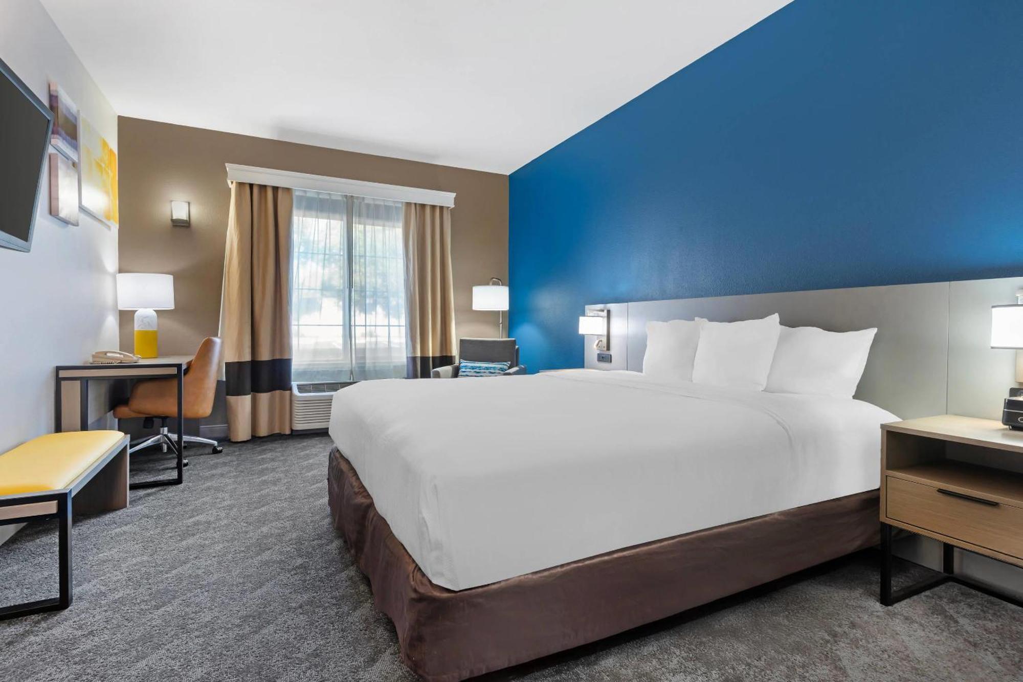 Comfort Inn & Suites Sacramento - University Area Exterior foto